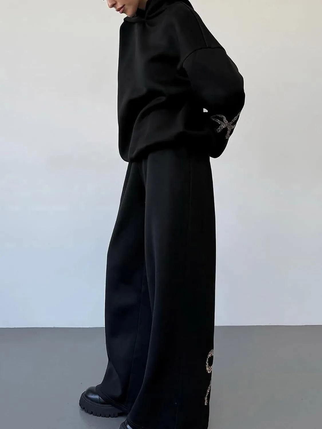 2 Piece Sweat Sets for Women Bow Sweatsuits Oversized Long Sleeve Hoodie Sweatshirt Sweatpants Y2K Track Suits Outfit