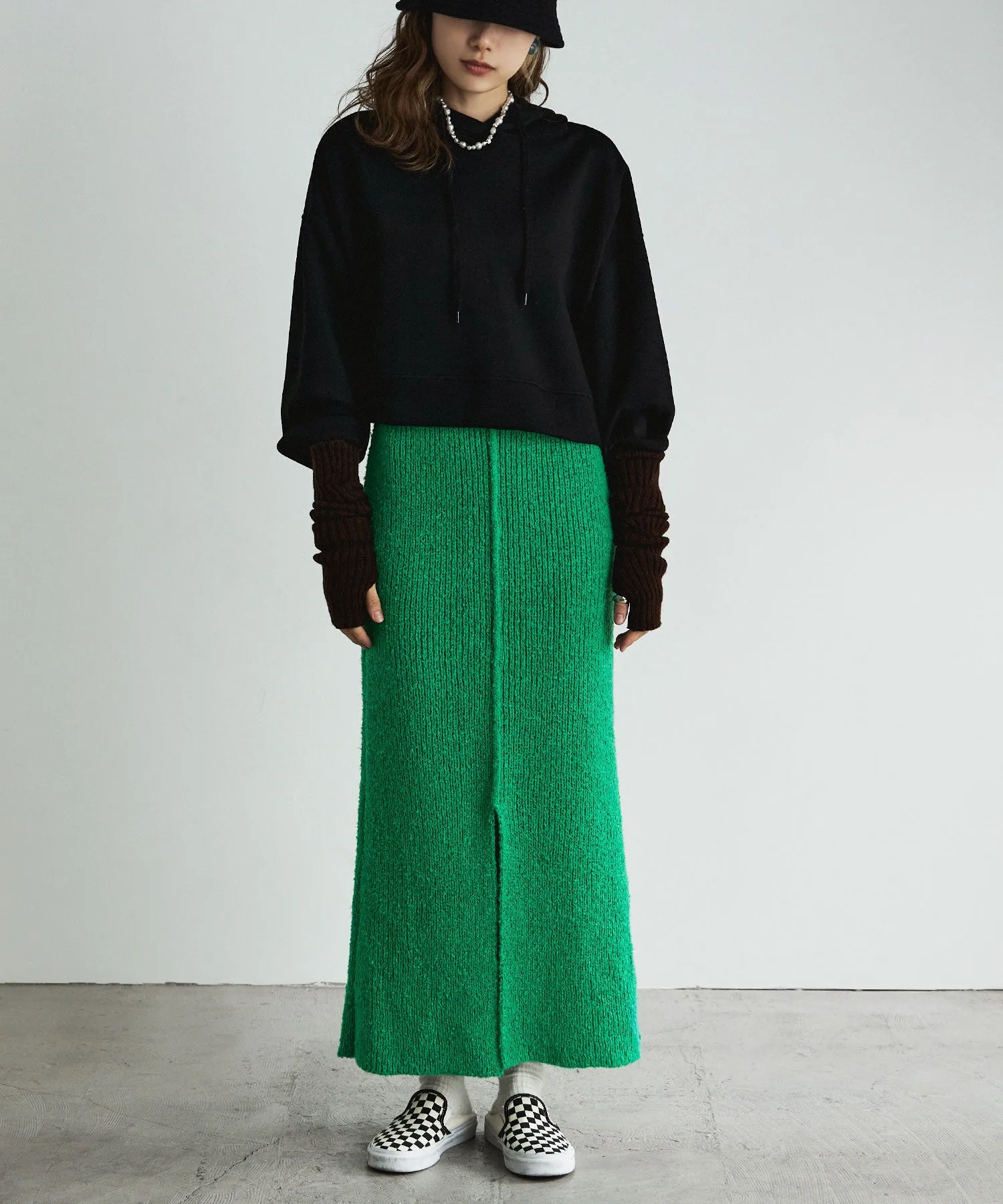 Boucle knit tight skirt
