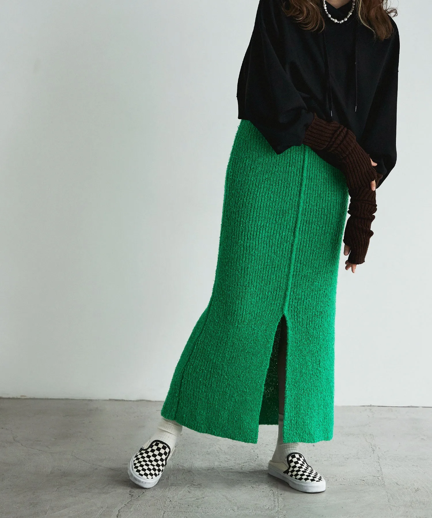Boucle knit tight skirt