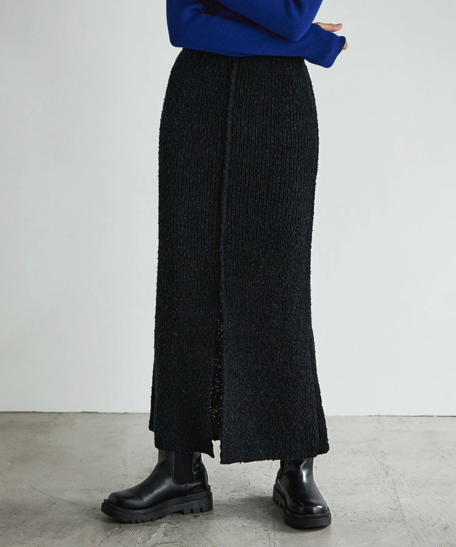 Boucle knit tight skirt