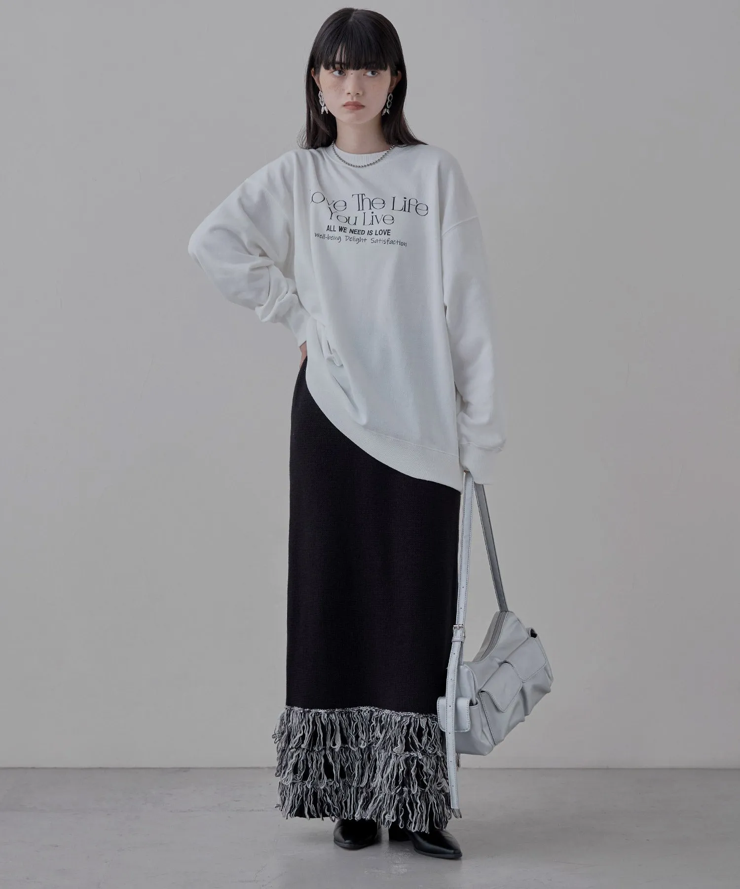 Fringe knit tight skirt