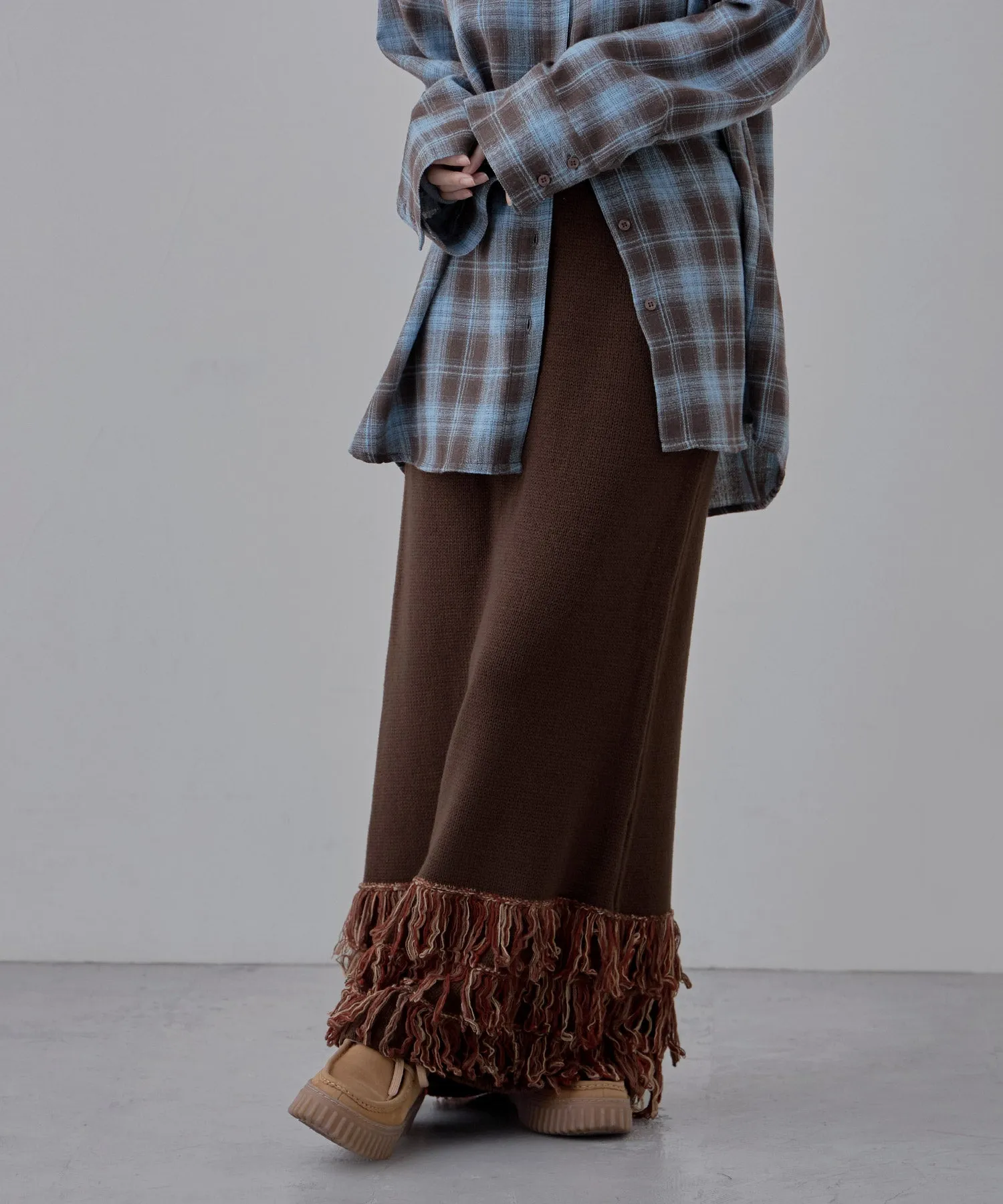 Fringe knit tight skirt
