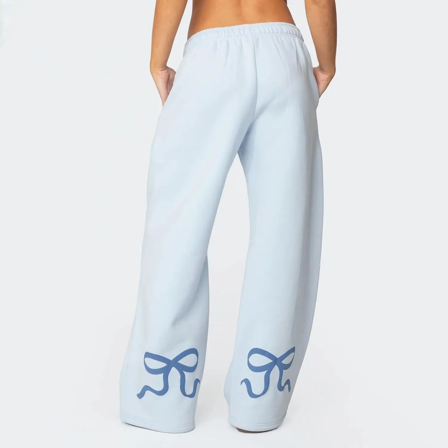 Karwuiio Women Bow Print 2 Piece Outfits Long Sleeve Oversized Sweatshirt Hoodie Wide Leg Sweatpants Set Sweatsuits