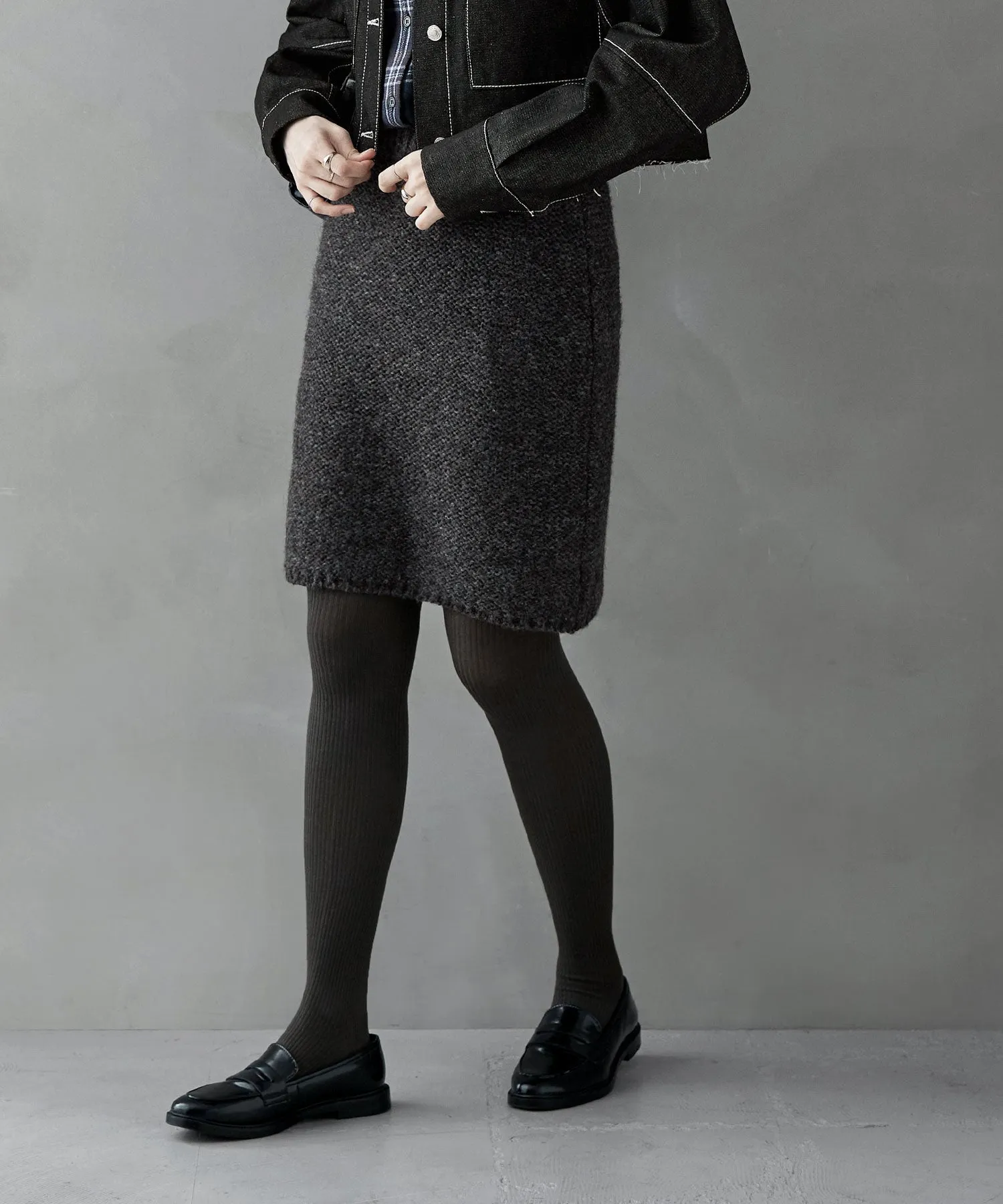 Knit tight mini skirt
