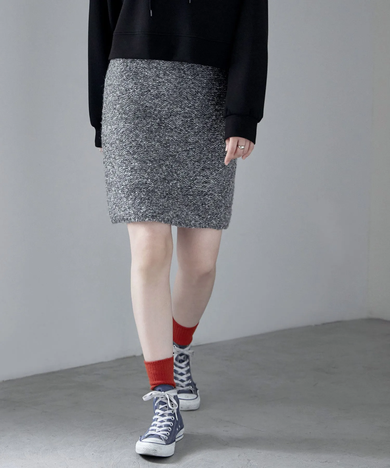 Knit tight mini skirt