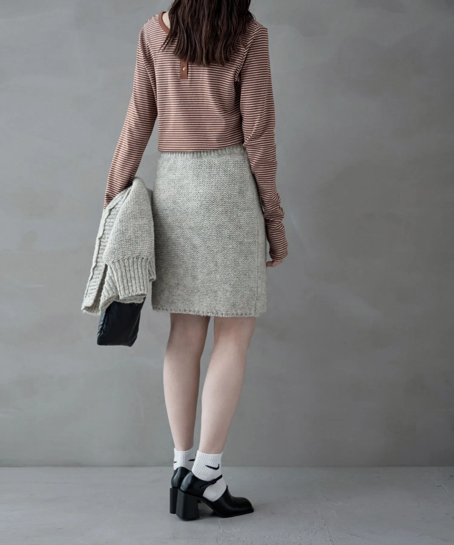 Knit tight mini skirt