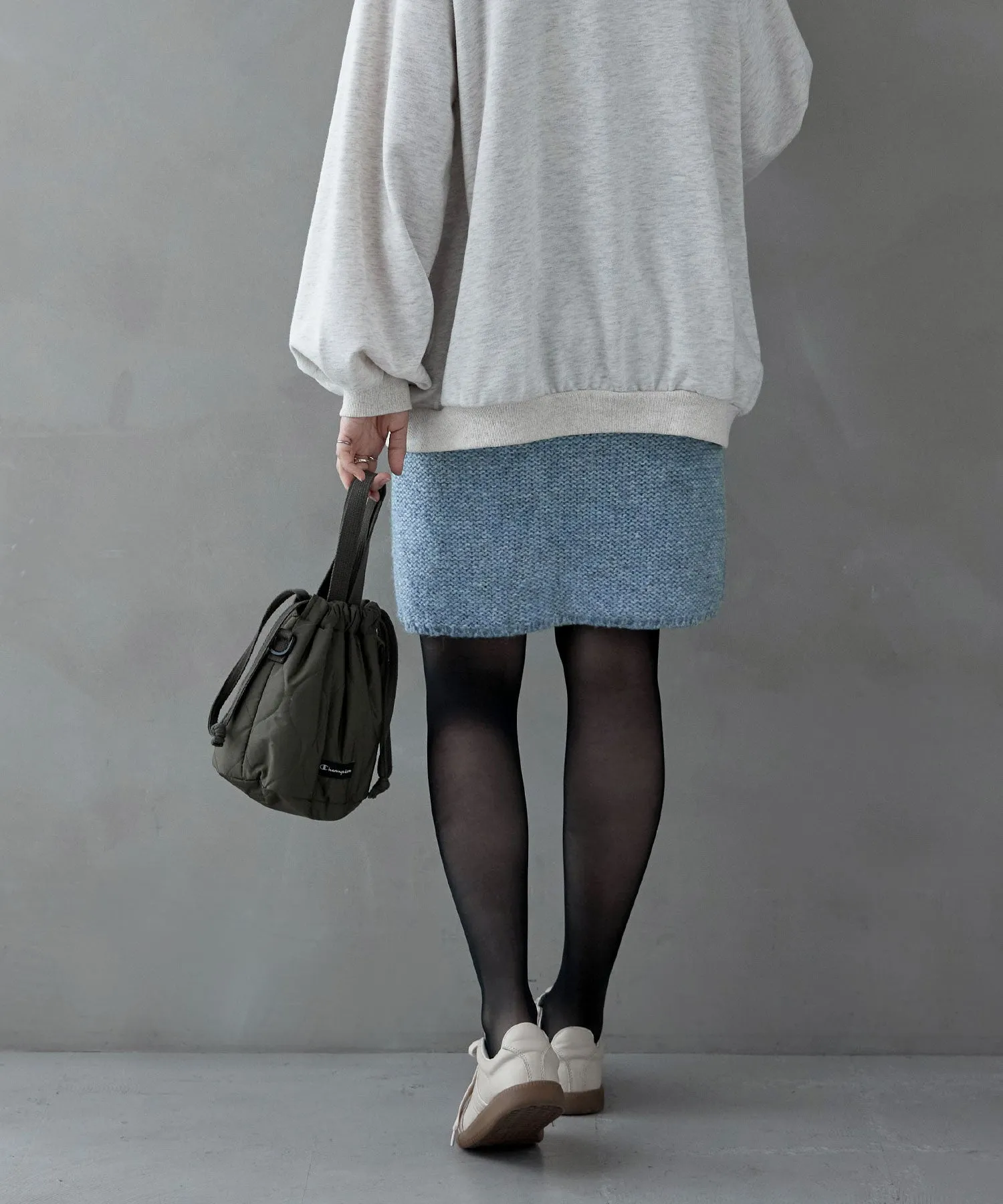 Knit tight mini skirt
