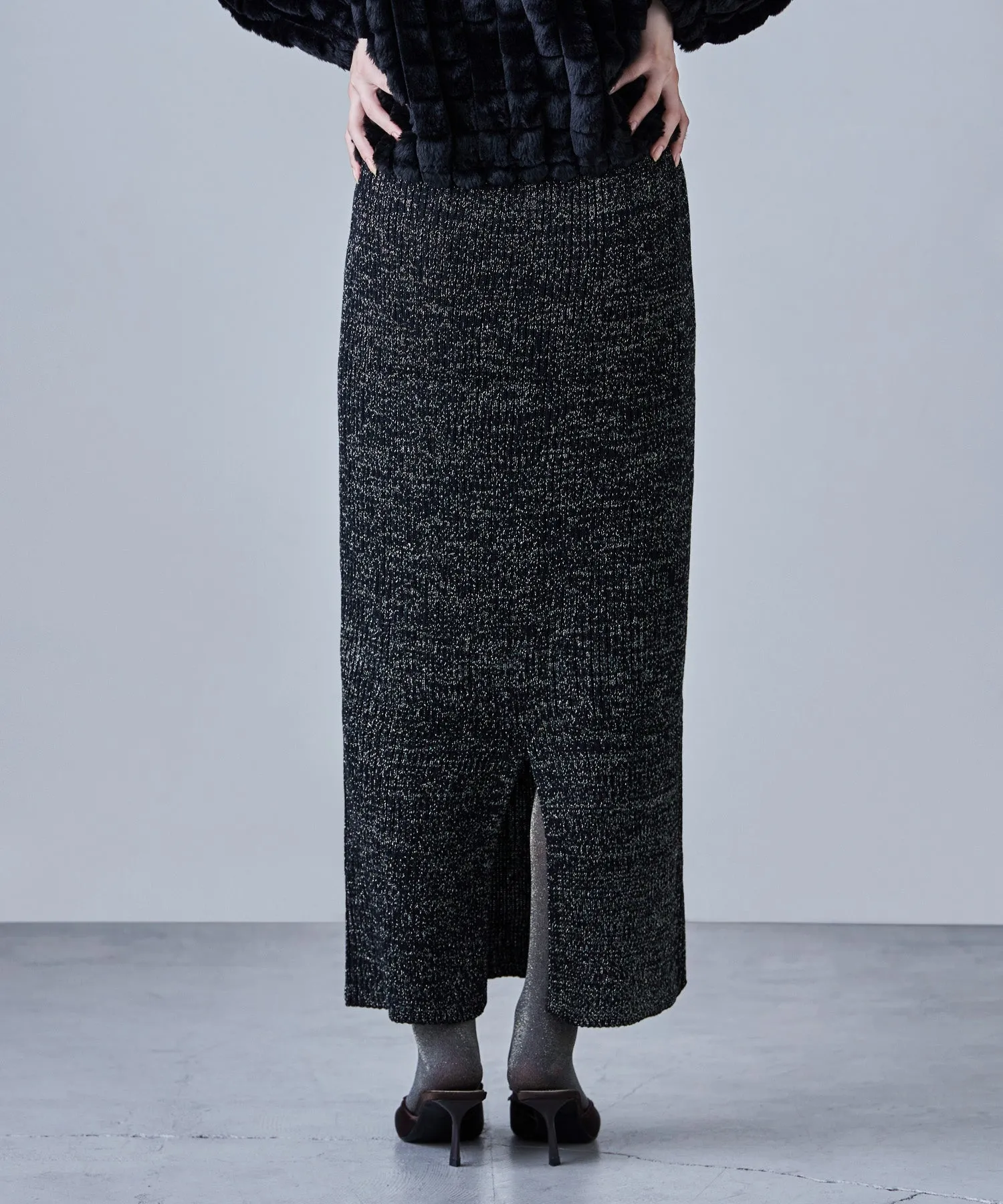 Lame knit tight skirt