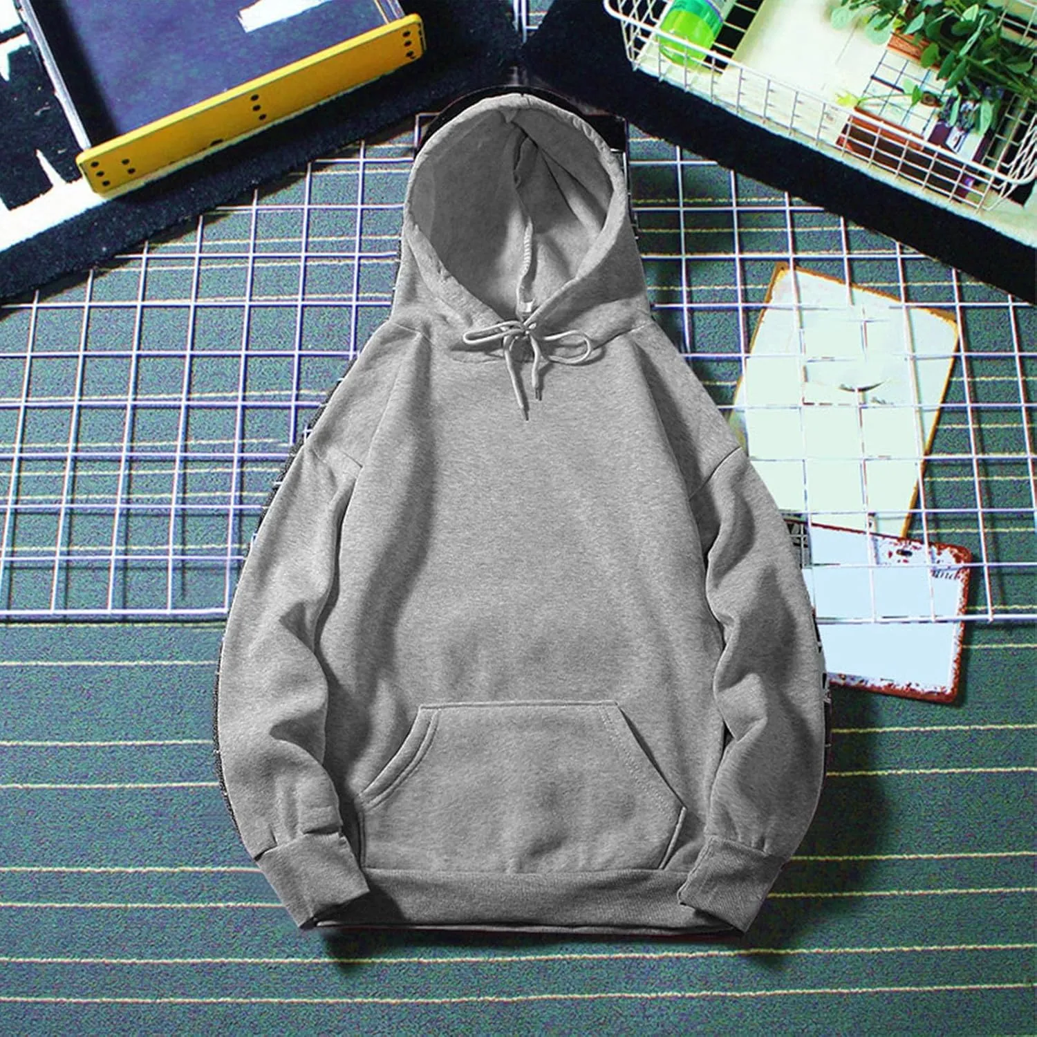 Men's Casual Hooded Sweatshirts Oversized Lightweight Hoodie Sweatshirt Comfy Gym Drawstring Sweatshirts With Pockets