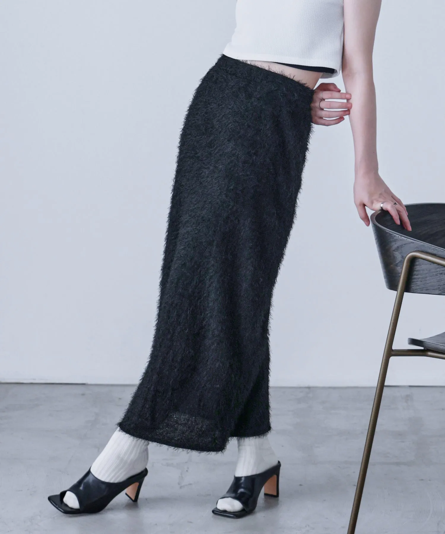 Shaggy Knit Tight Long Skirt
