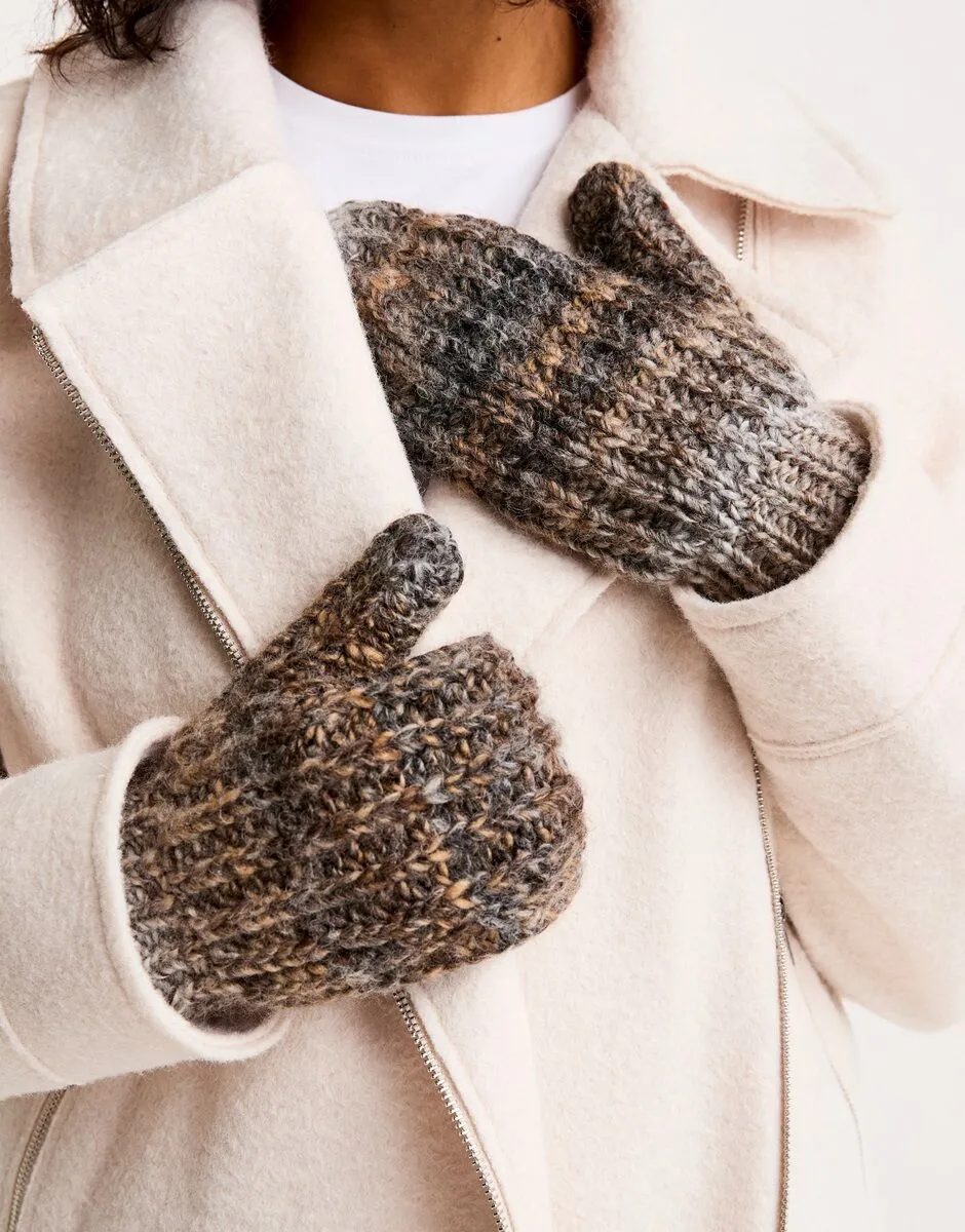 Sirdar MARBLED HAT & MITTENS KNITTING PATTERN IN JEWELSPUN WITH WOOL CHUNKY 10808
