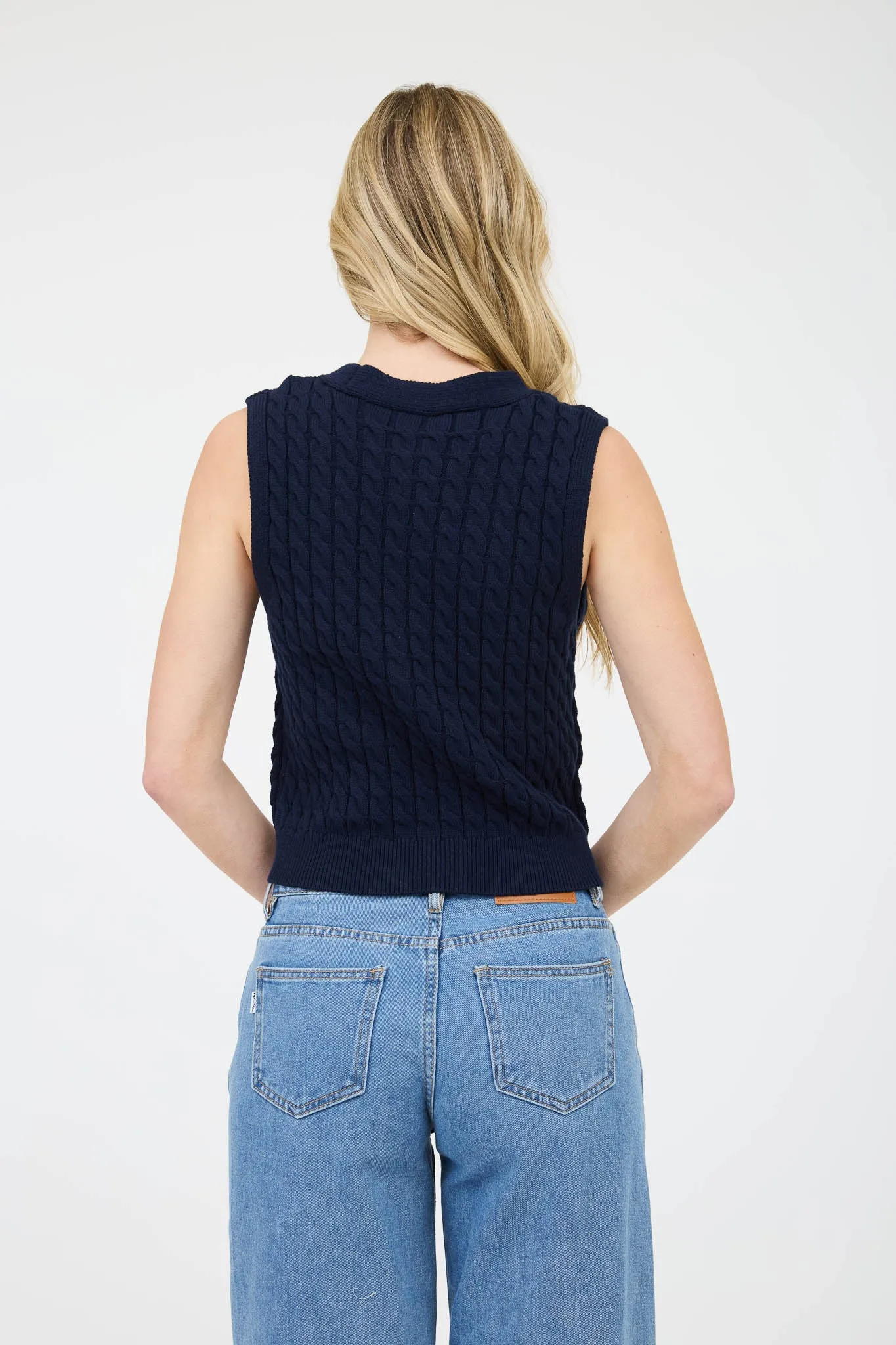 V NECK BUTTON DOWN CABLE KNIT SWEATER VEST