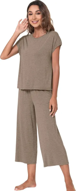 WiWi Viscose from Bamboo Pajamas for Women Capri Pants Pajama Sets Short Sleeve Sleepwear Set Top with Capris Pjs S-XXL