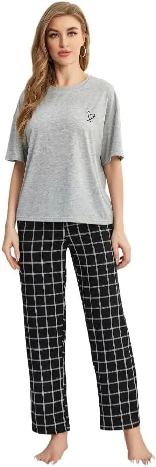 Women's Pajama Set, Short Sleeve T-Shirt with Heart Print and Plaid Pants, Casual Loungewear, Black and Red